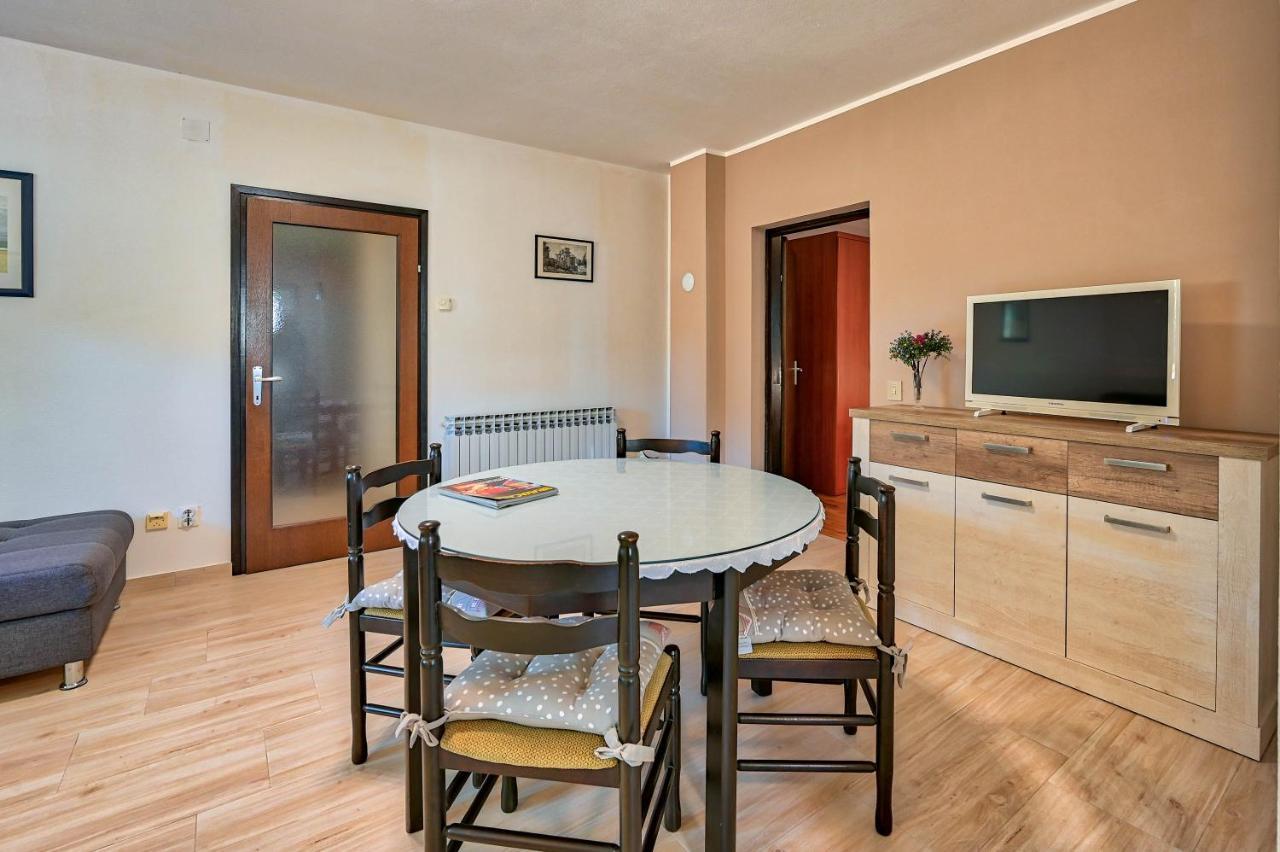 Iby Apartment بولا المظهر الخارجي الصورة
