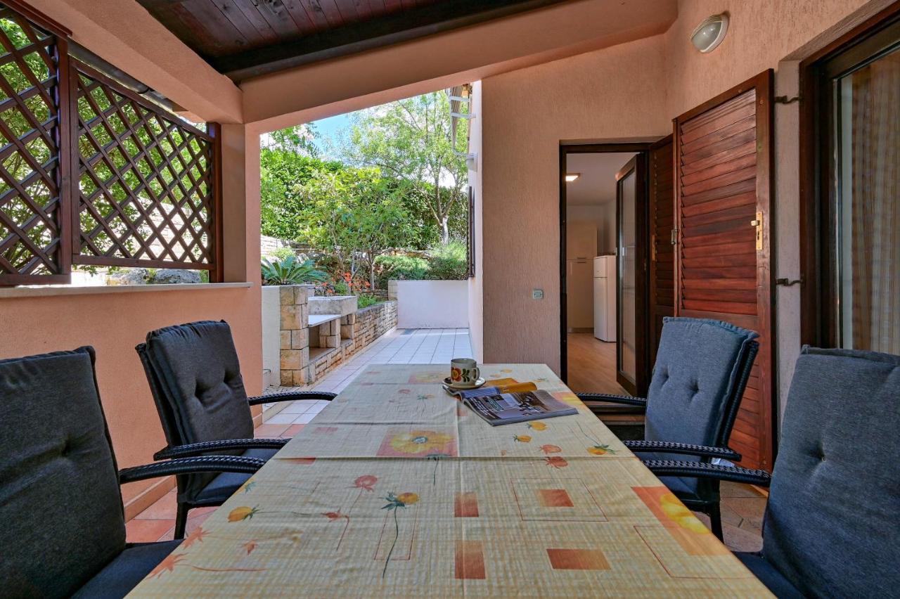 Iby Apartment بولا المظهر الخارجي الصورة